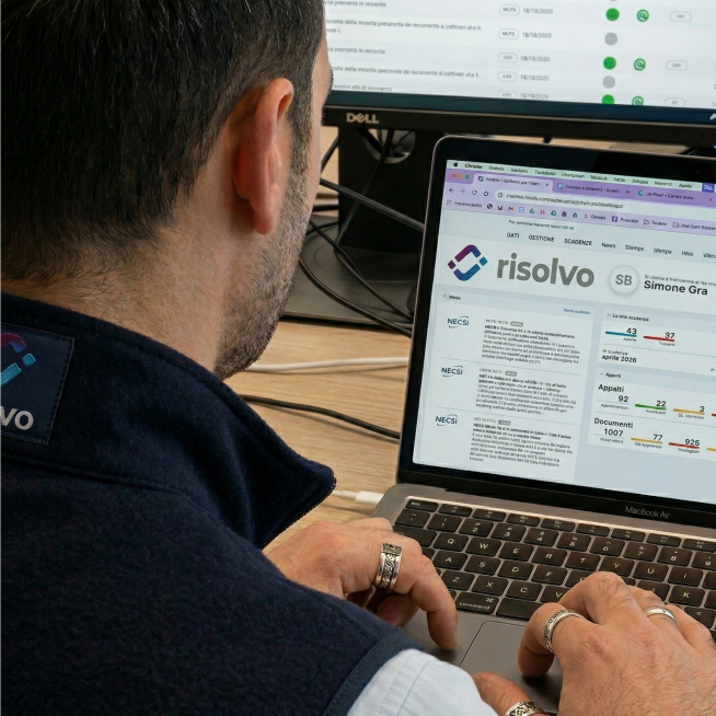 Schermata della piattaforma RisolvoSoftware per la gestione di salute, sicurezza e ambiente